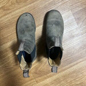 Blundstone Rustic Brown Tall Chelsea Boots Size 8.5